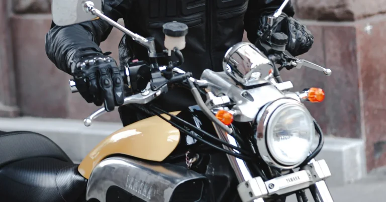 Featured image for 15 Quietest Budget Motorcycle Helmets to Silence the Road 2025